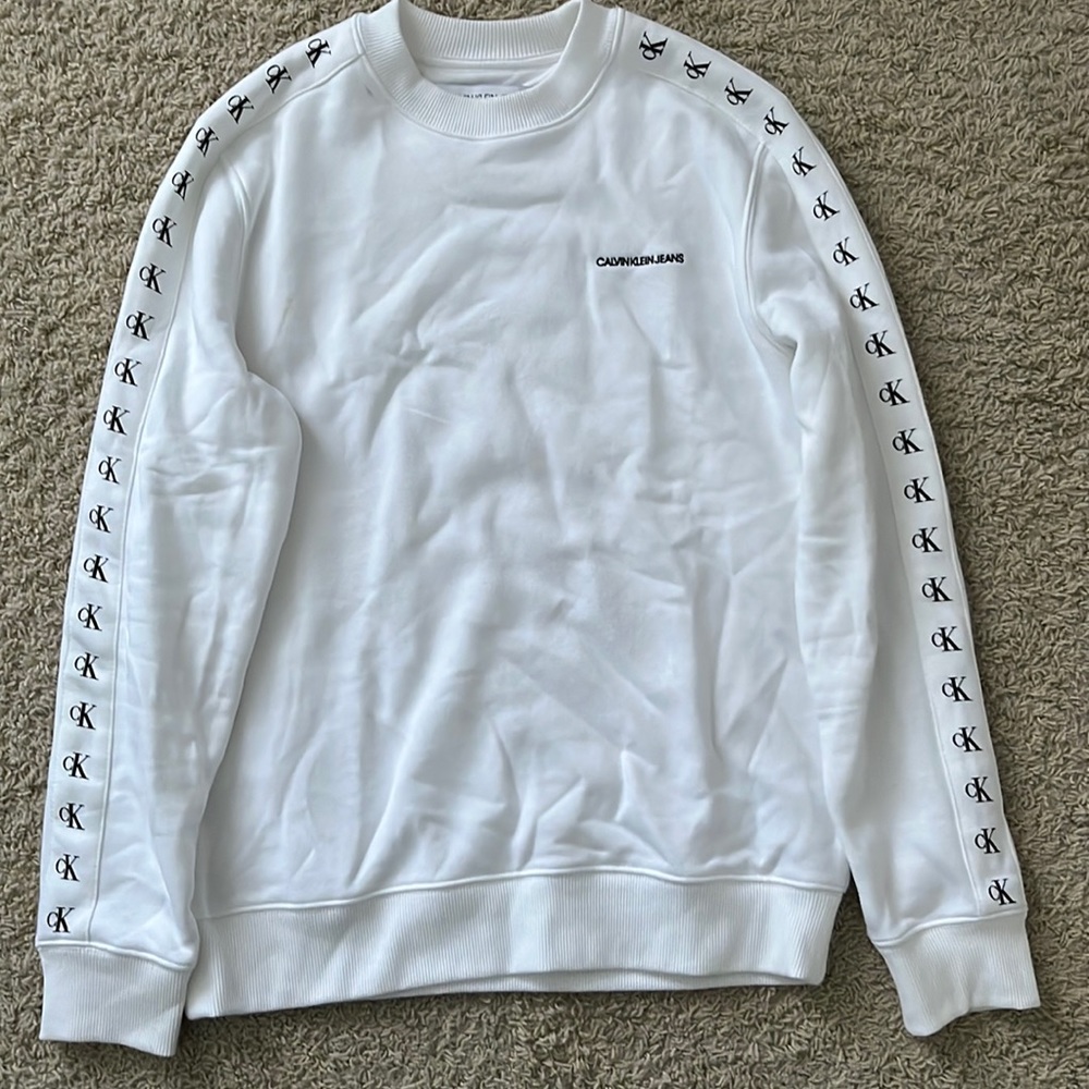 calvin klein crewneck sweatshirt
